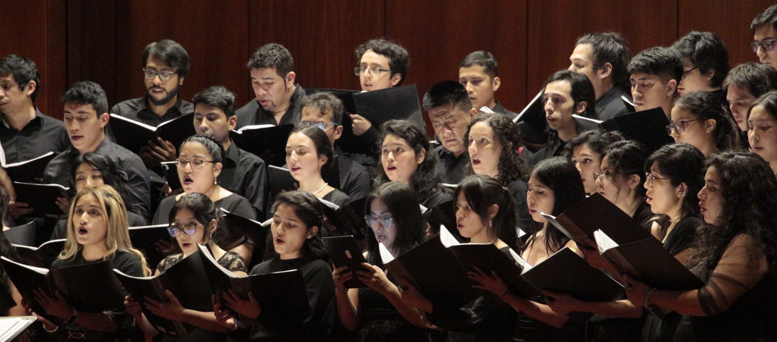 UNM presenta el 1er Festival Coral TAKI con tres noches de música en el Convento de San Francisco
