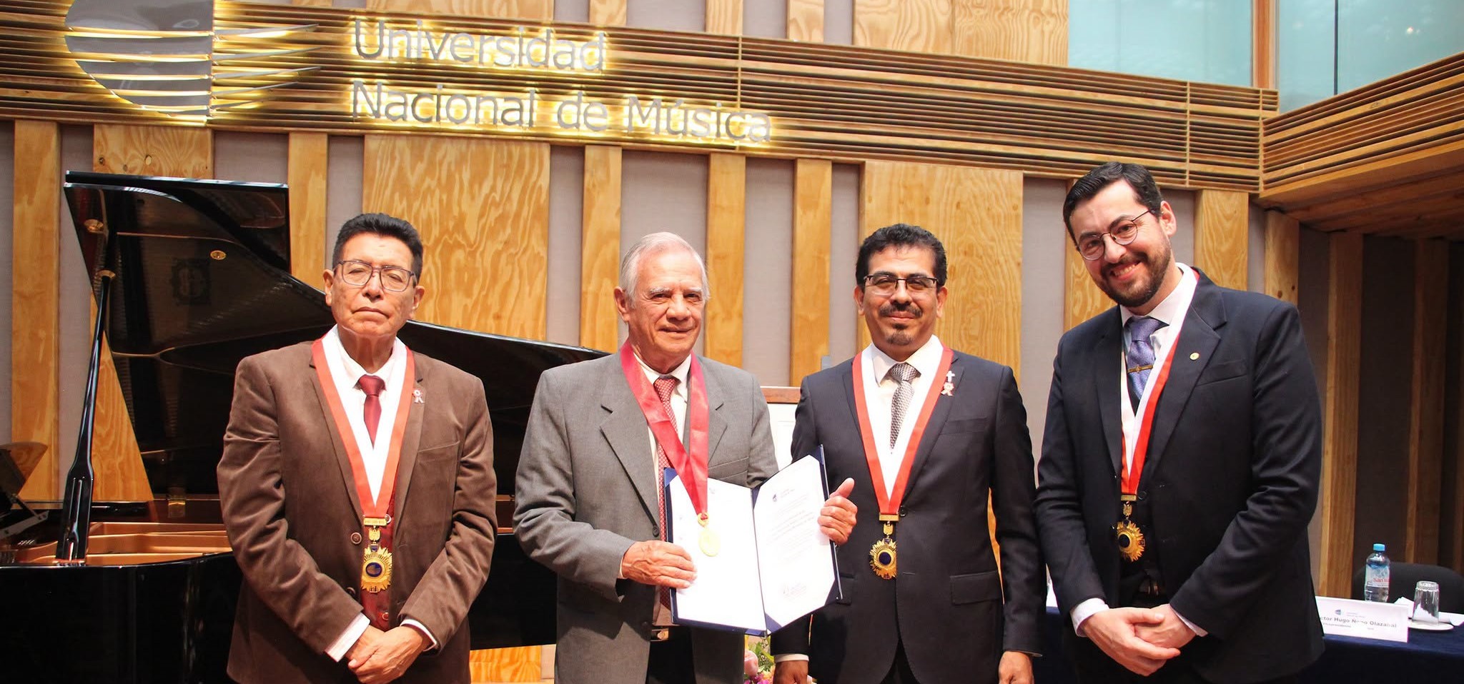 UNM distinguió como Profesora Emérita Póstuma a maestra pianista, directora y presidenta Carmen Escobedo
